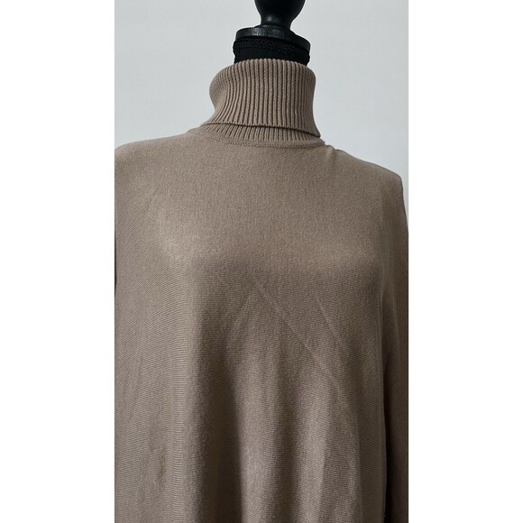 Women's Oversized Biege Pullover Poncho Wm's Sz S Old Money RT$135 - Picture 5 of 8